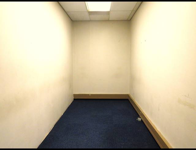 270M² OFFICE TO LET IN STRAND CENTRAL